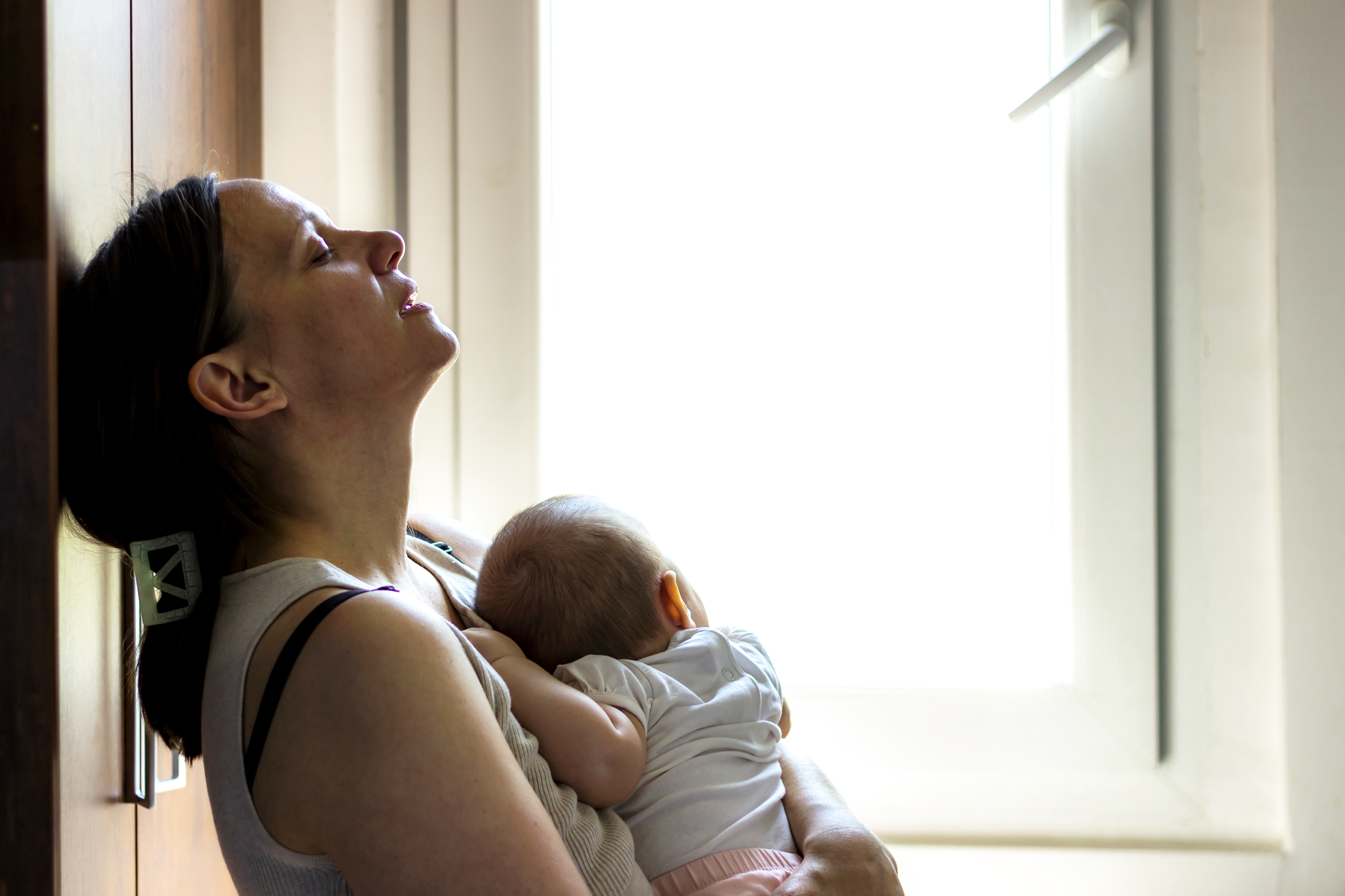 woman suffering from postpartum preeclampsia